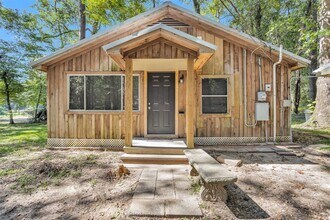 Building Photo - 5683 Cessna Dr Building Photo - 5683 Cessna Dr