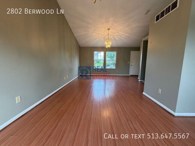 Foto del edificio - 2802 Berwood Ln
