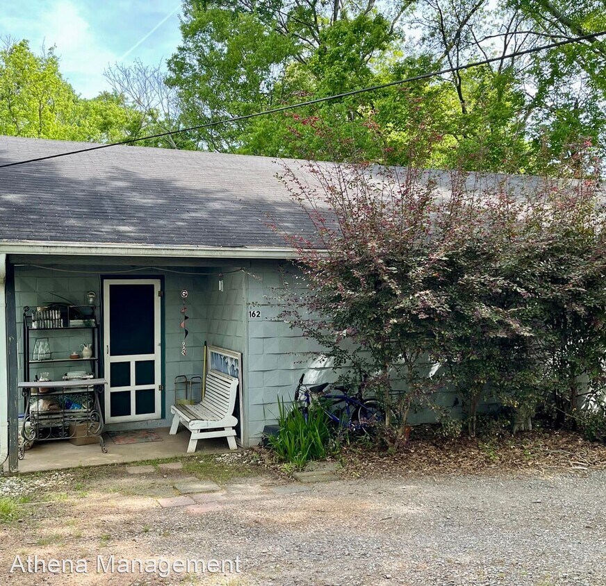 Primary Photo - 2 br, 1 bath House - 162 Tibbetts St.