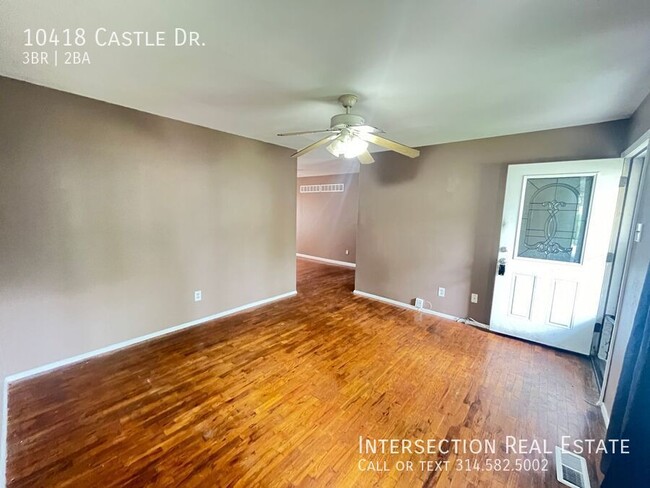 Foto del edificio - 10418 Castle Dr