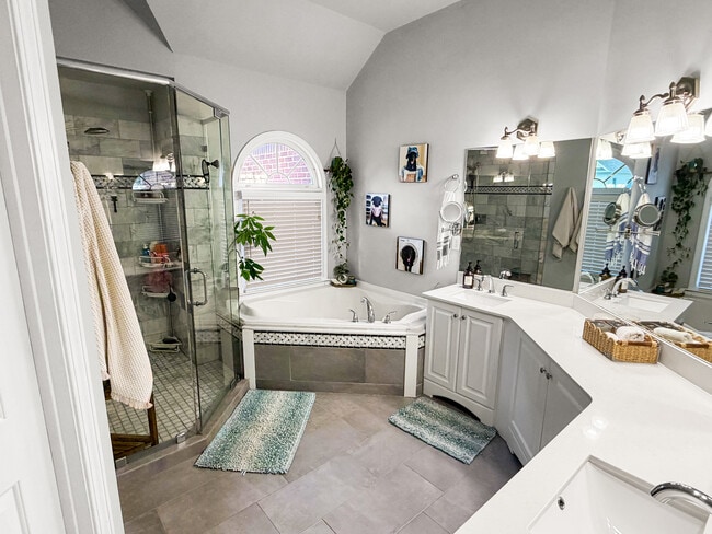 Photo - 1106 Glenrose Dr SE House