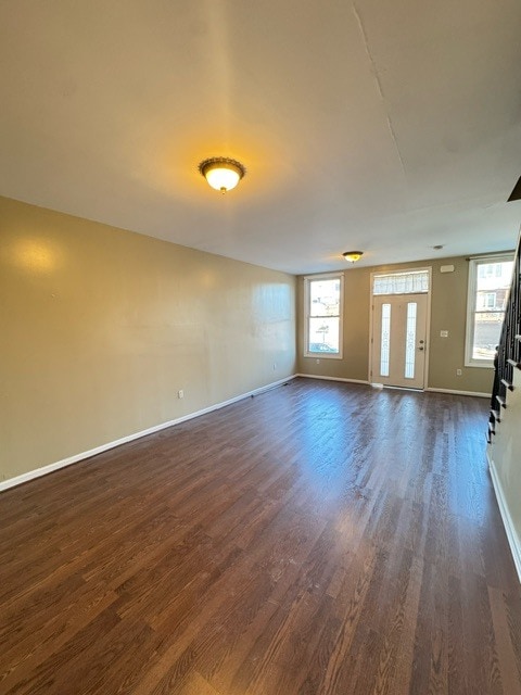 Building Photo - 15 Wales Ave