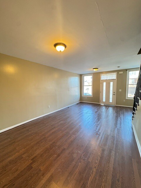 Foto del edificio - 15 Wales Ave