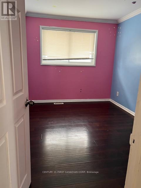 Building Photo - 12 Mendip Crescent