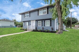 Building Photo - 3404 Blodgett St