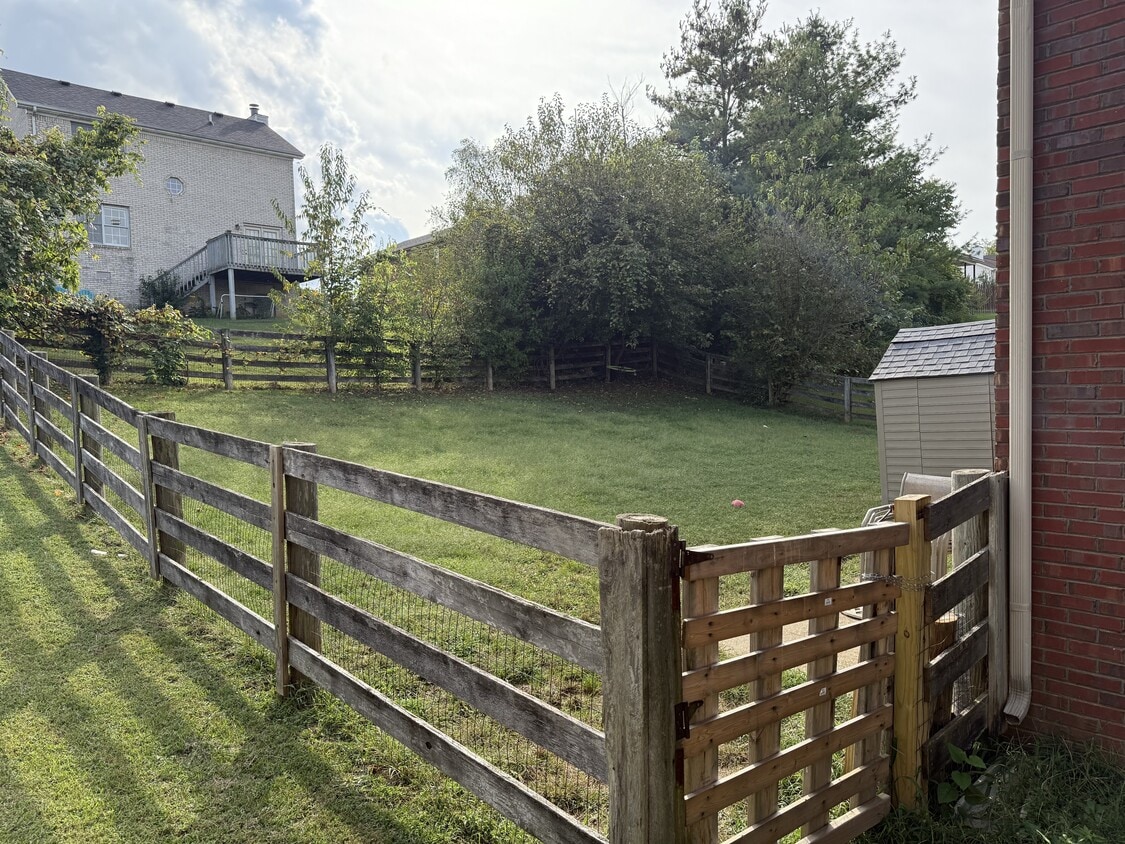 Building Photo - 1041 Blackwell Ct