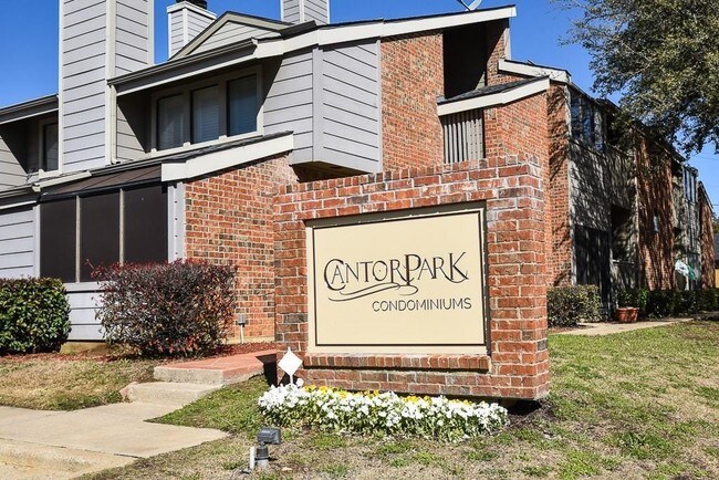 Foto del edificio - 2110 Randy Snow Rd