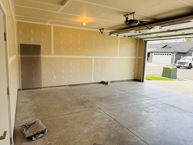 Foto del edificio - 2 bed, 2 bath West End Luxury