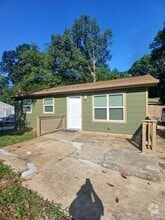 Building Photo - 5249 Usher Dr