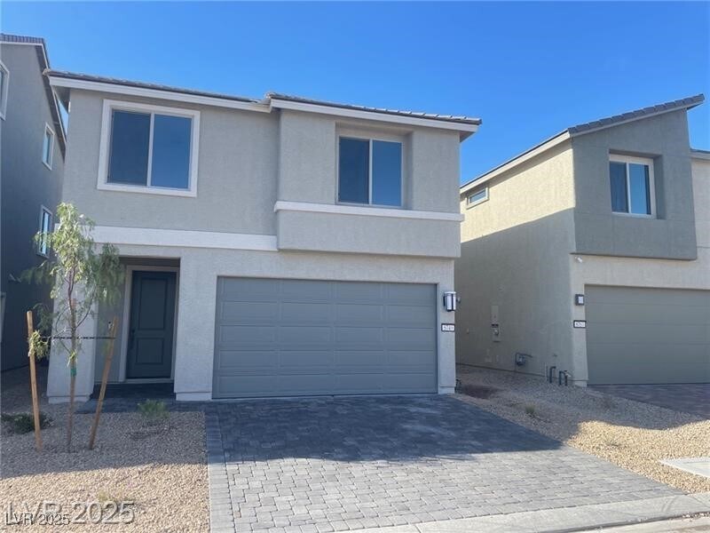 Foto principal - 5749 Avondale Rise Wy