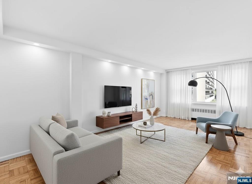 Foto principal - 1450 Palisade Ave