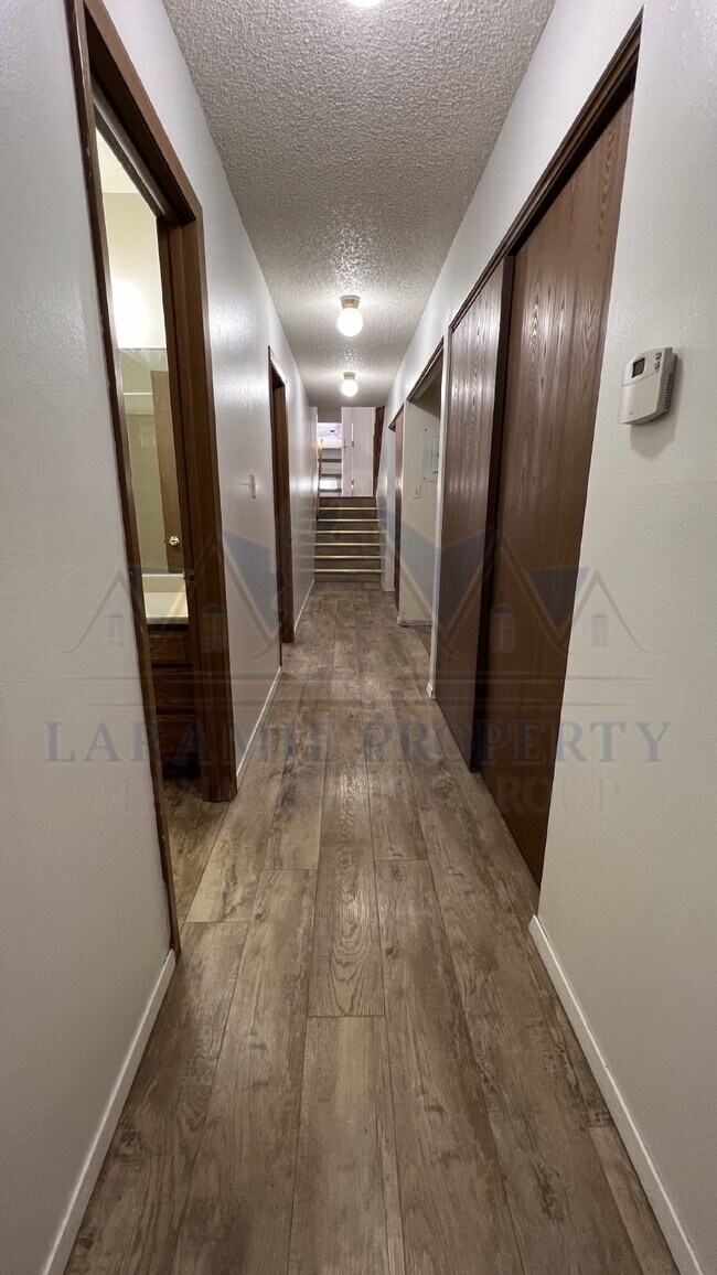 Building Photo - Charming 3 Bed, 2.5 Bath Home in Laramie, WY