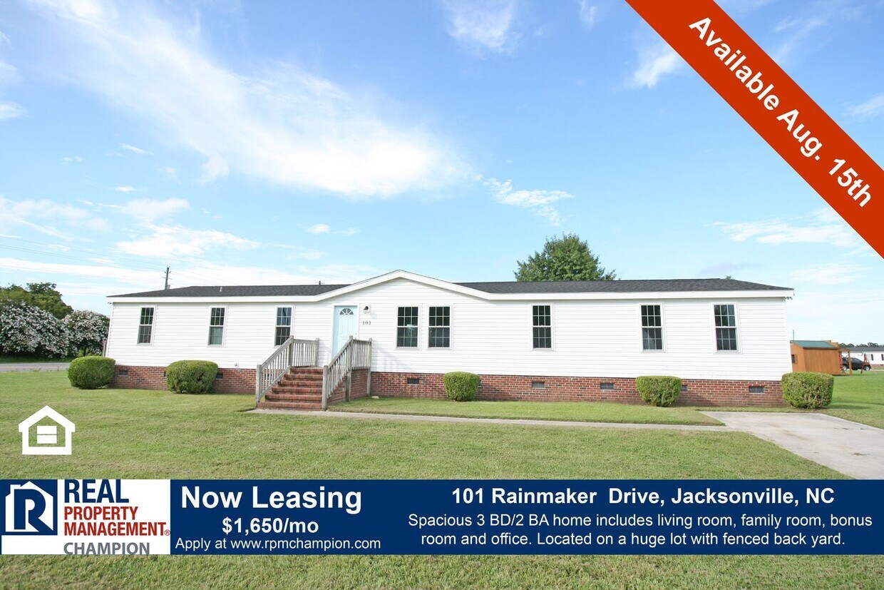Primary Photo - Spacious Home with Huge Fenced Yard