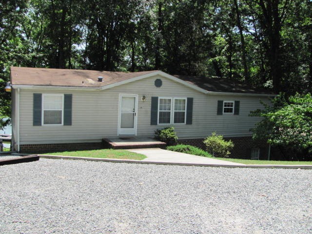 Primary Photo - 10 Vaughan Ln