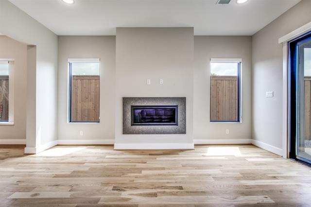 Building Photo - 2435 Vagas St