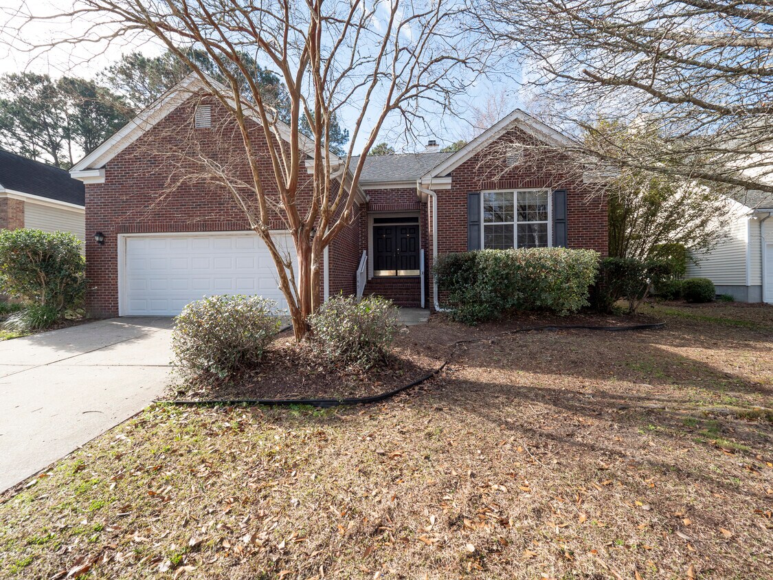 Welcome to 145 Historic Drive - 145 Historic Dr (Mount Pleasant, SC)