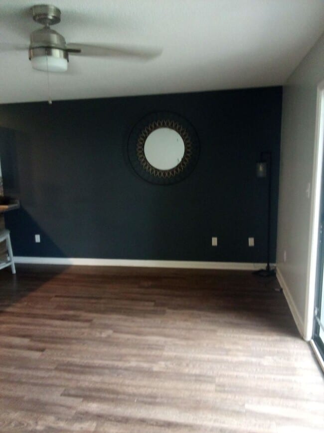 Building Photo - Golf Colony VIII