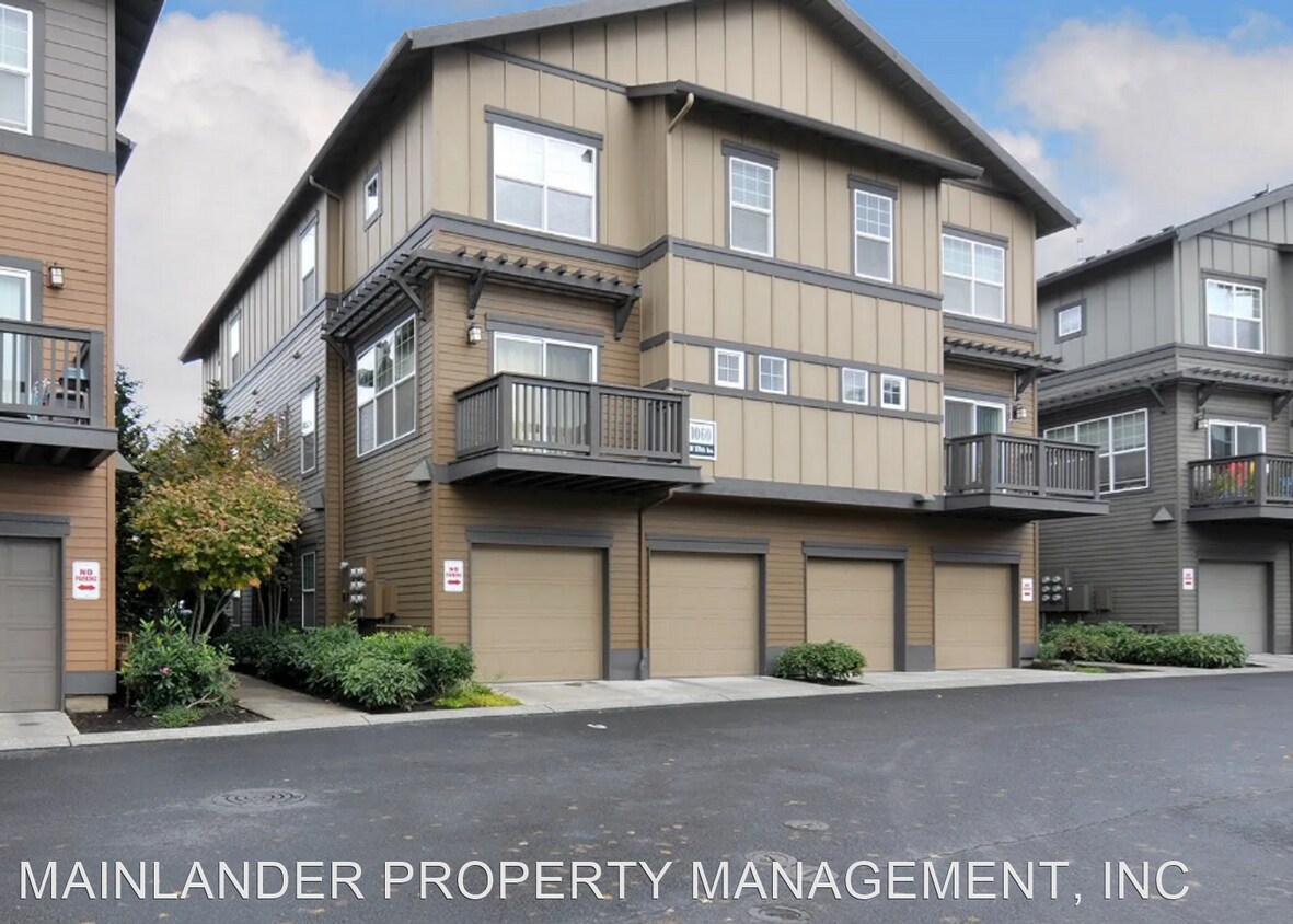 Primary Photo - 3 br, 2.5 bath House - 1060 SW 170TH AVE #200