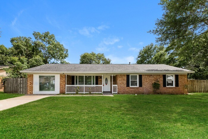 Primary Photo - Beautiful Ranch-Style Home with Fenced Yard!