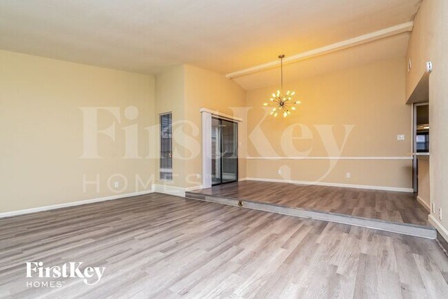 Foto del edificio - 9317 Pollard St