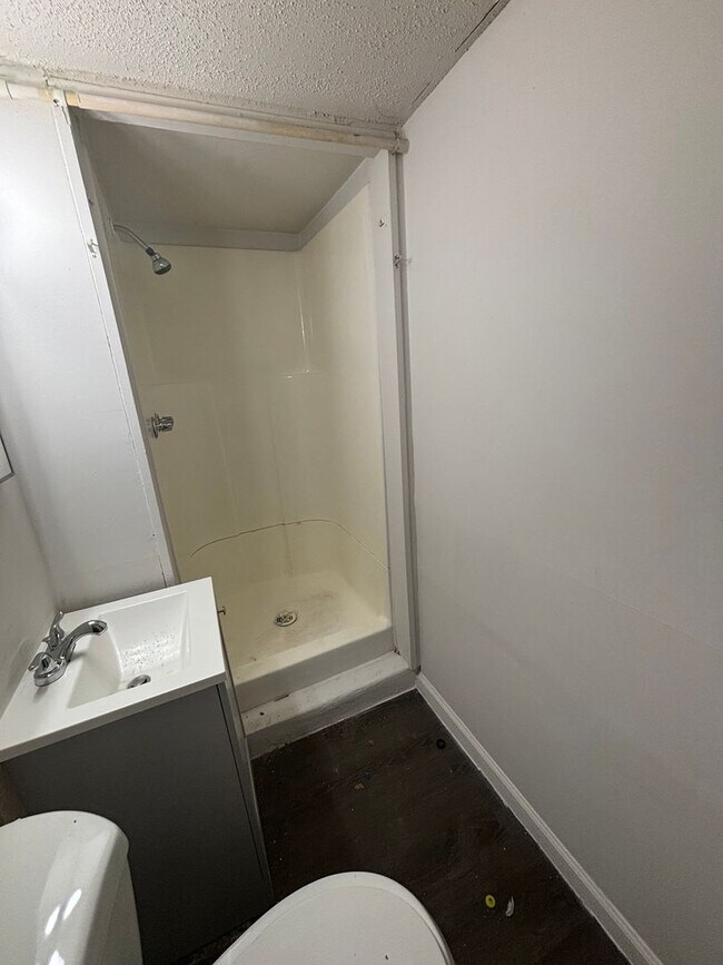 Foto del edificio - 1707 SE 24th St