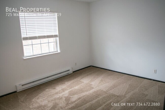 Foto del edificio - 725 Washington St