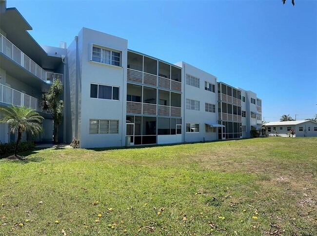 Foto del edificio - 2309 Park Ln
