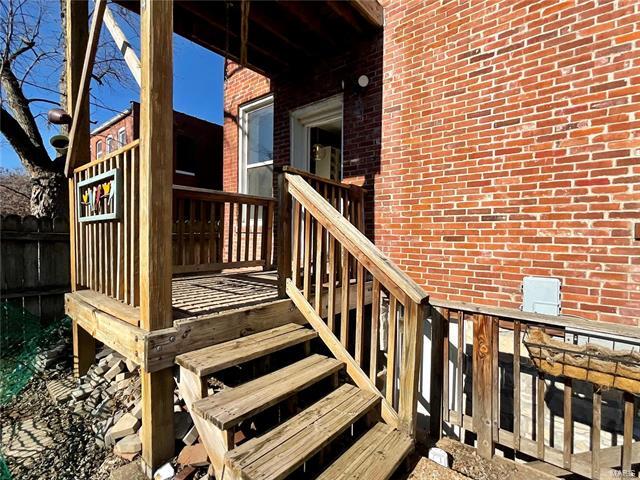 Building Photo - 3964 Russell Blvd