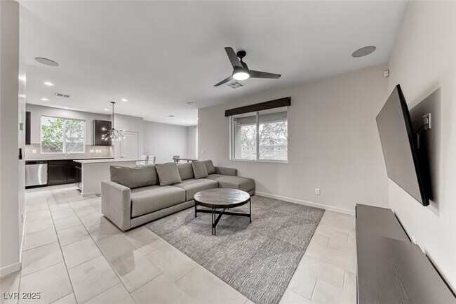 Foto del edificio - 7012 Pearl Hilltop Ct