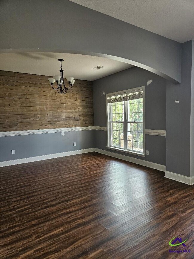 Foto del edificio - 400 Buxton Ct
