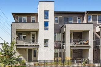 Building Photo - 4180 E Warren Ave