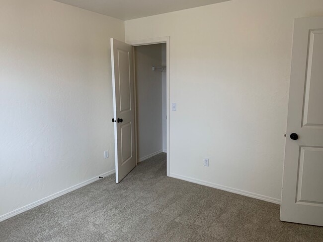 Building Photo - Mountain View Duplexes, Ponderay, LLC