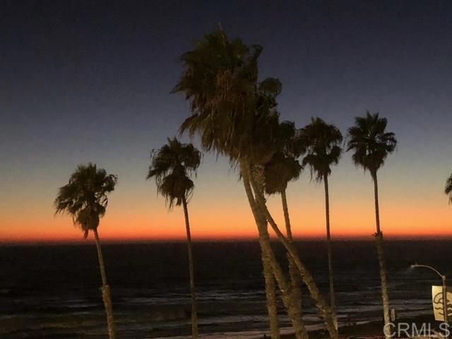 Building Photo - 621 N Pacific St