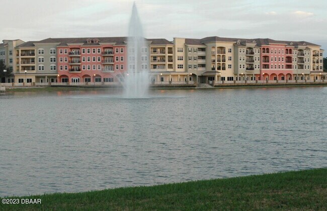 Foto del edificio - 274 Airport Rd
