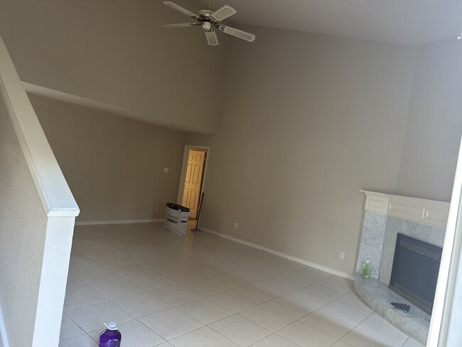 Foto del edificio - 1172 Westmeadow Dr