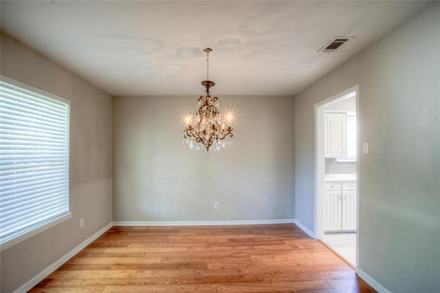 Building Photo - 530 Lawnmeadow Dr