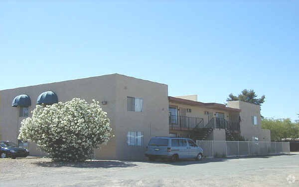 Foto del edificio - Del Monte