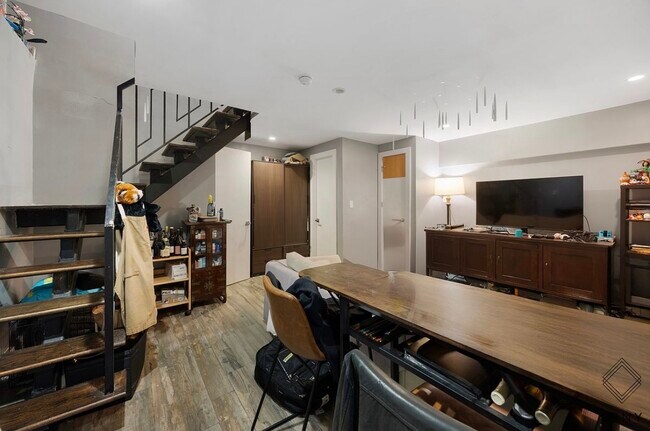 Foto del edificio - 42 Palmetto St