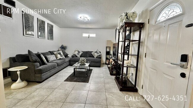 Foto del edificio - 3940 67th Ave N