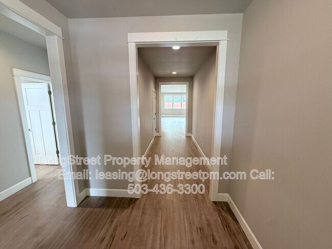 Foto del edificio - 5028 SW Hudson Ave