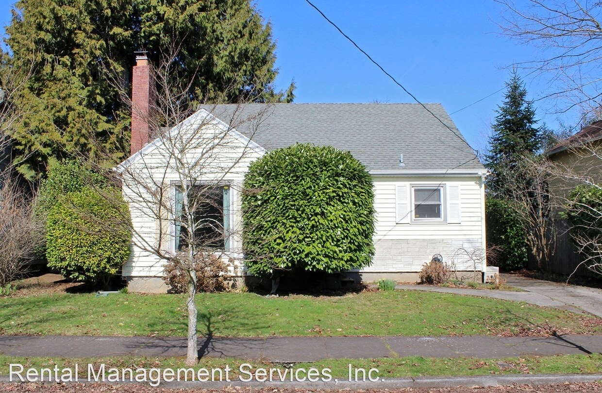 Primary Photo - 3 br, 2 bath House - 2115 NE Junior St