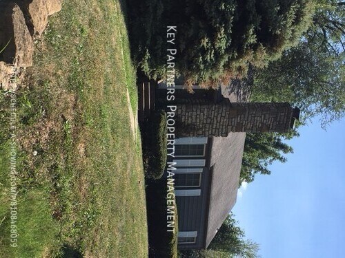 Primary Photo - 619 NE 42nd-