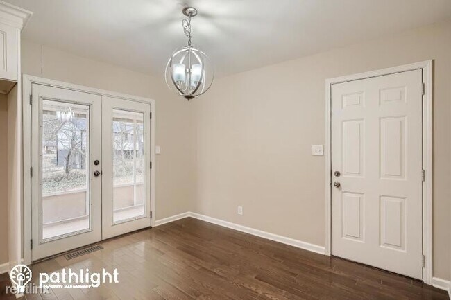Foto del edificio - 3 br, 2 bath House - 7275 Little Fawn Pkwy...