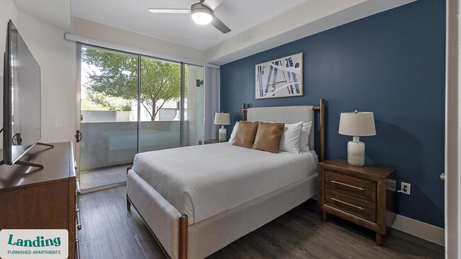 Foto del edificio - 2323 E Highland Ave