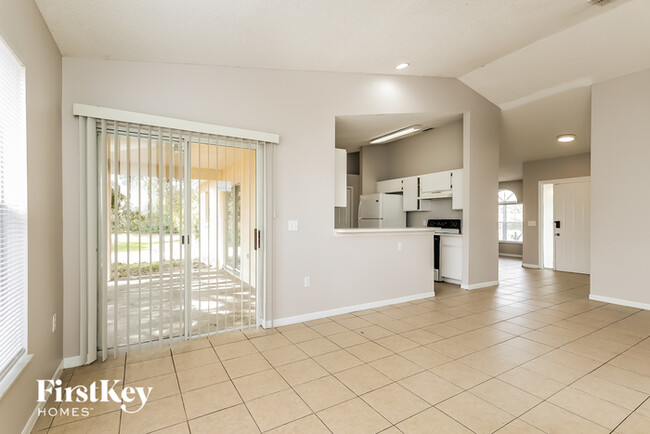 Building Photo - 445 Mulberry Ct