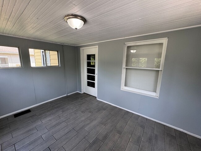 Foto del edificio - 2217 Terrace Ave