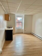 Building Photo - 405 Beacon St