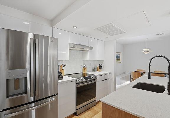 Foto del edificio - 915 NW 7th St