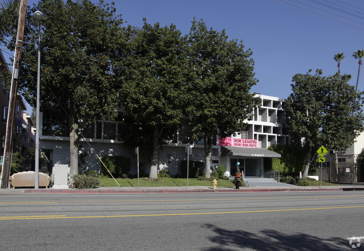 Foto del edificio - Oxnard Apartments