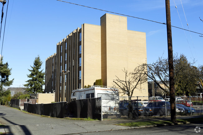 Foto del edificio - Stewart Manor